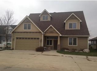 996 E Shore Dr, Lake View, IA 51450