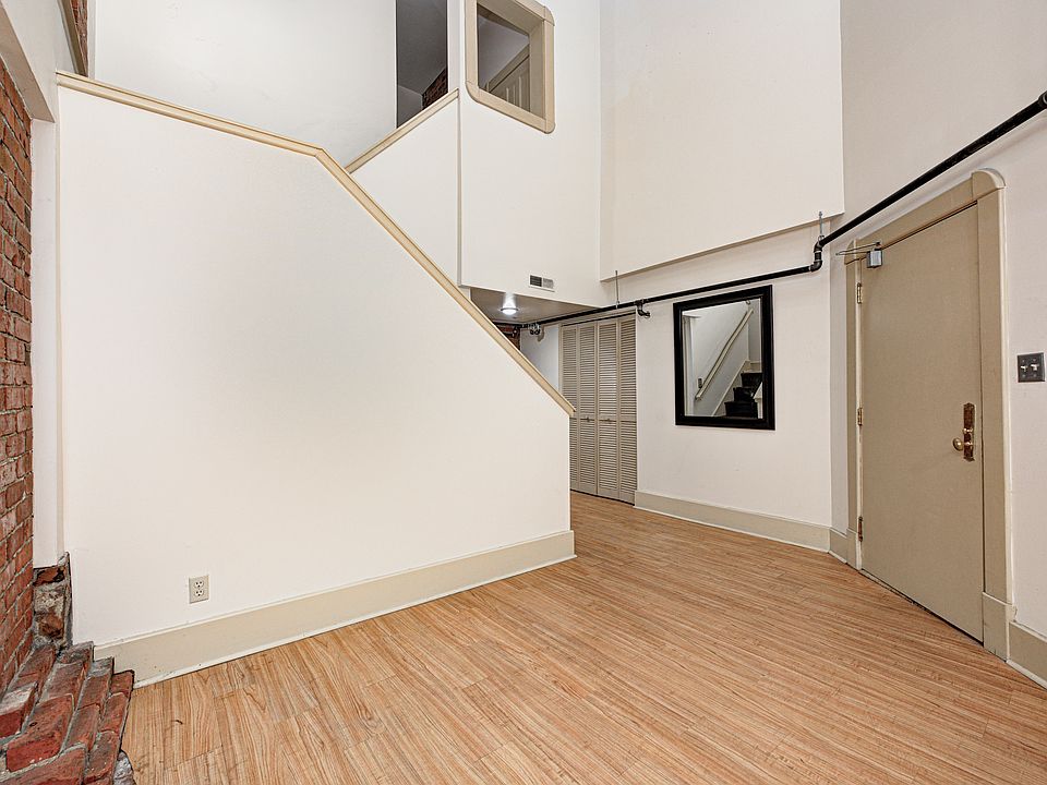 1st image of 315 N Senate Ave APT E