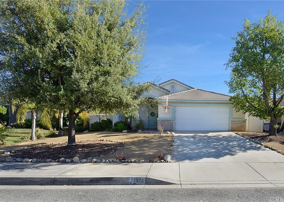 1st image of 1326 Plumwood Ln