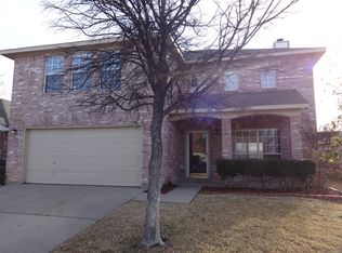 6812 Bluff View Dr, Watauga, TX 76137