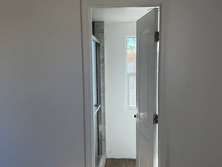 2954 Desert St #B — Photo 10