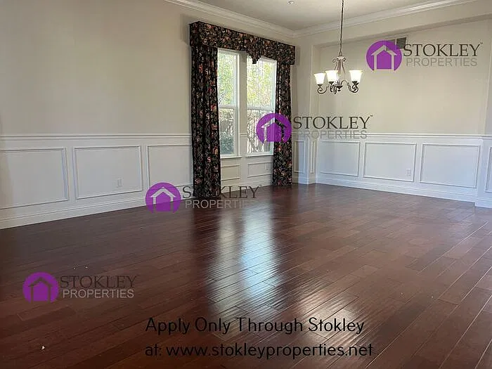 5 bed, 3.5 bath, 4086 sqft, $4,295 — Photo 2