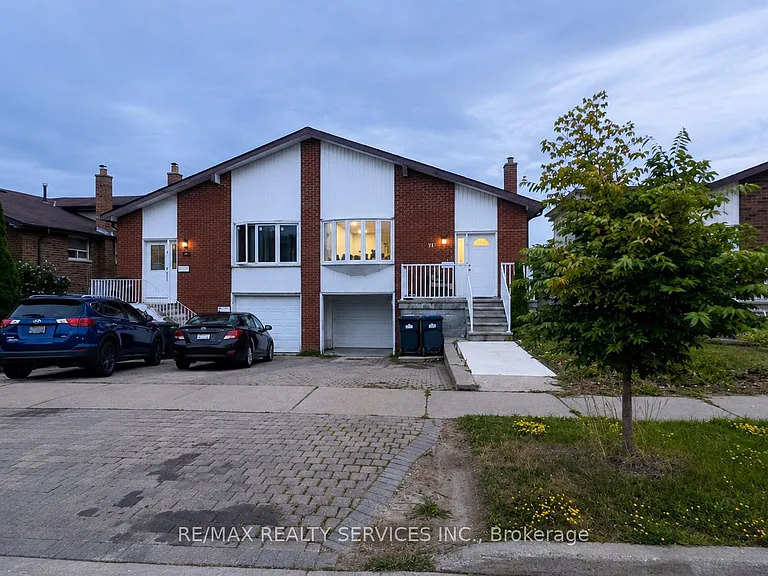 71 Newlyn Cres — Photo 1