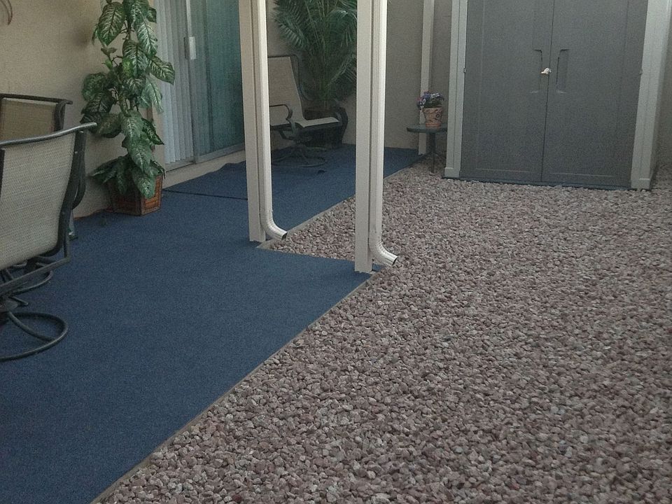 Private patio !