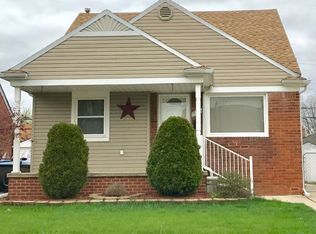 15650 Euclid Ave, Allen Park, MI 48101
