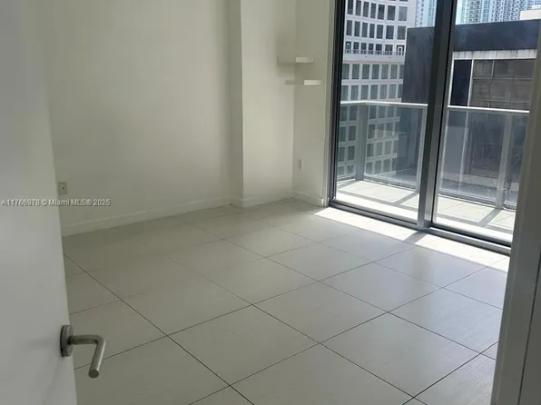 31 SE 6th St APT 1507, Miami, FL 33131