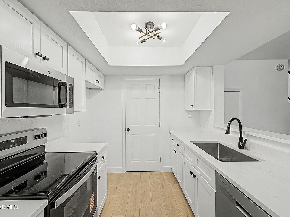 1st image of 14010 N 54TH Drive