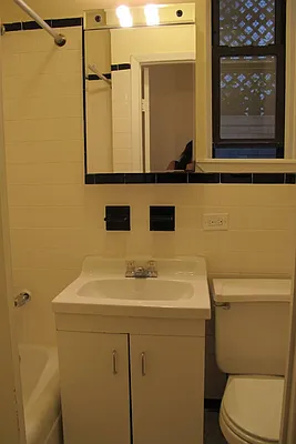 Rented by Keller Williams NYC | media 27