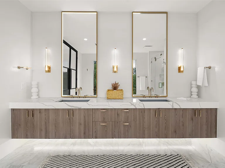 2401 Oakhaven Cir — Photo 18