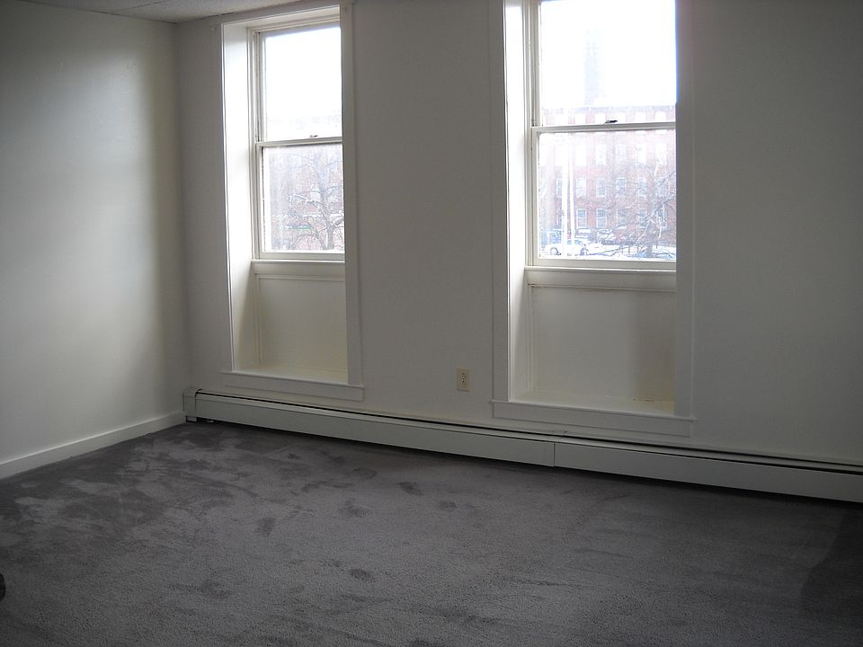 1st image of 366 Central Ave Ste 21