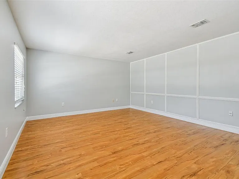 1302 Brandonwood Dr — Photo 13