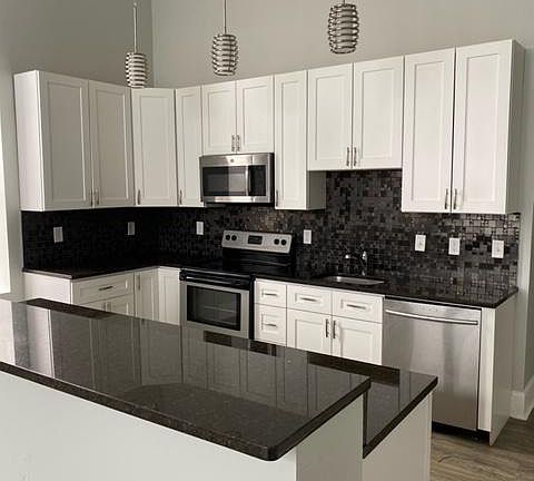 5th image of 143 E North Ave APT 1