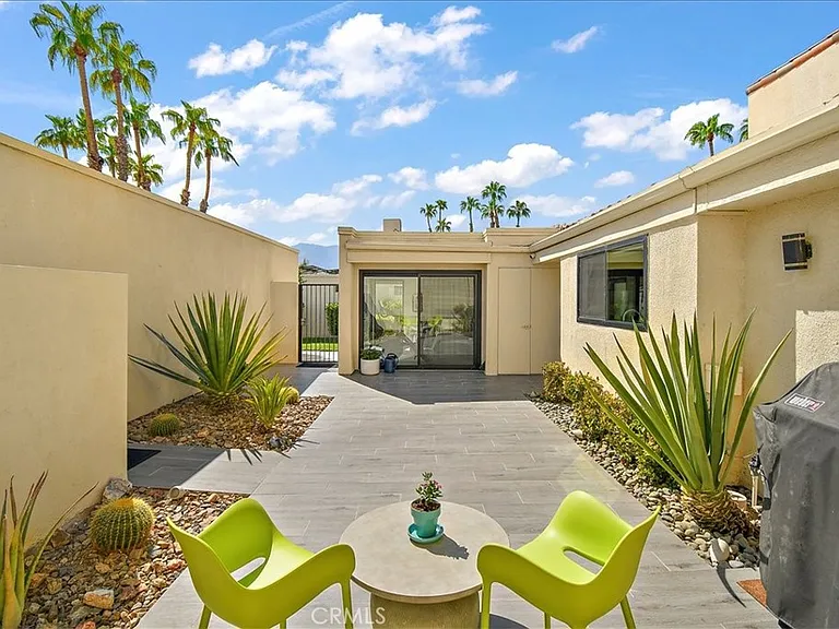 34765 Mission Hills Dr — Photo 3