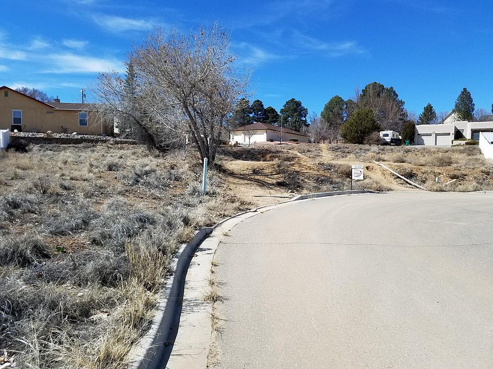 2nd image of 5603 The Greens Ct