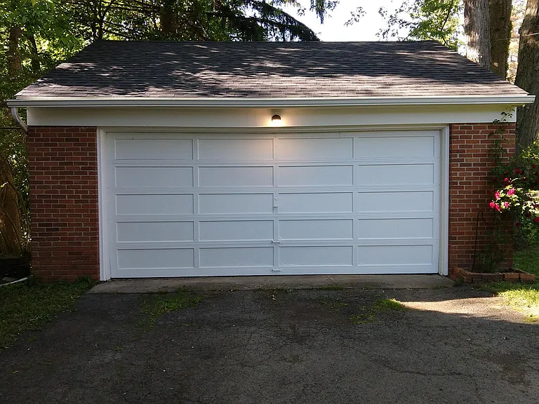 2164 Westfall Rd — Photo 4