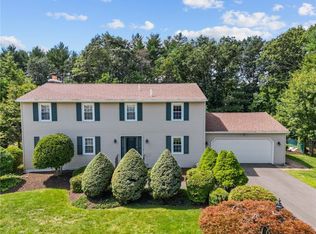 20 W View Dr, Coventry, RI 02816