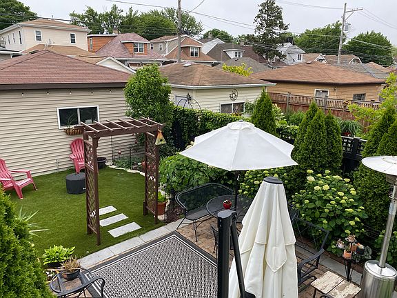 2nd image of 4925 N Tripp Ave