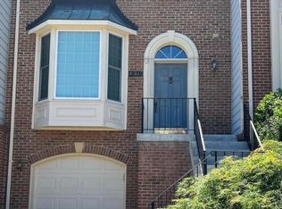 46843 Trumpet Cir, Sterling, VA 20164