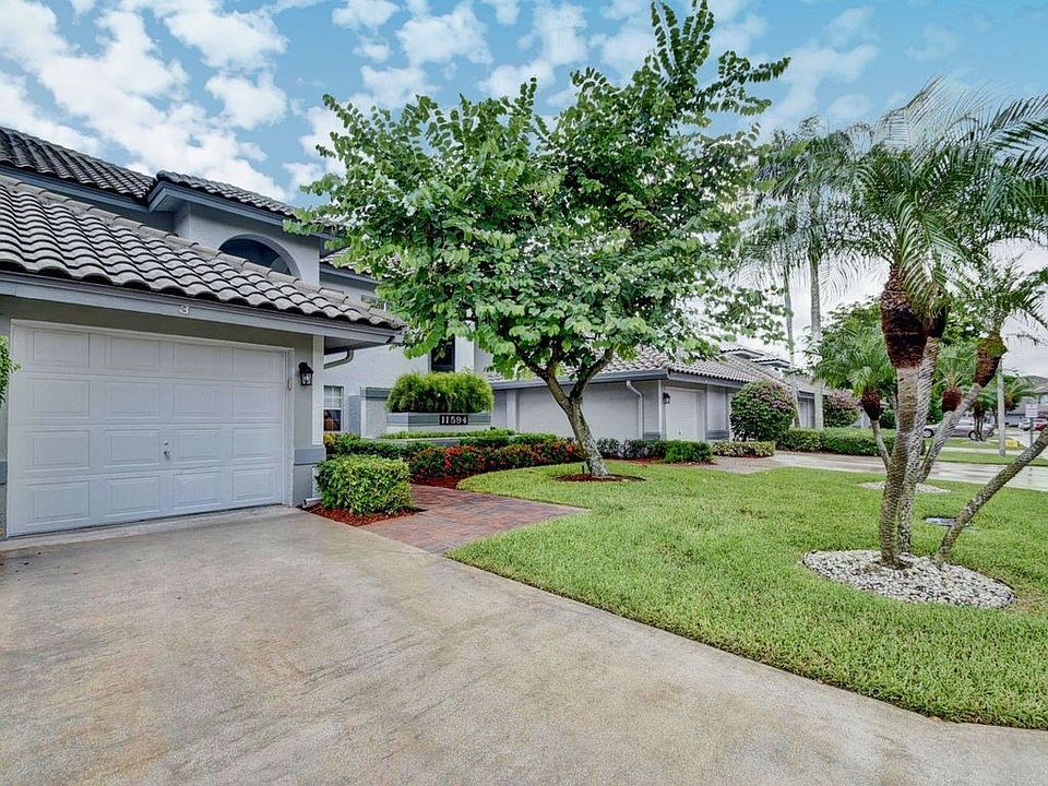 1st image of 11594 Briarwood Cir APT 1
