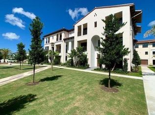8106 Hobbes Way, Palm Beach Gardens, FL 33418