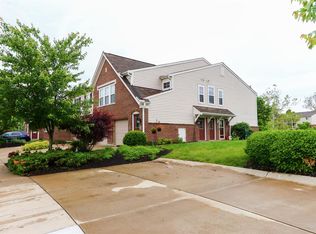 2380 Paragon Mill Dr, Burlington, KY 41005