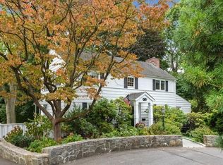 5 Wellyn Close, Bronxville, NY 10708