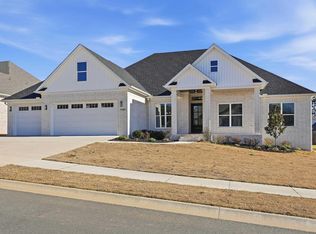 1650 Dolphin Dr, Conway, AR 72034