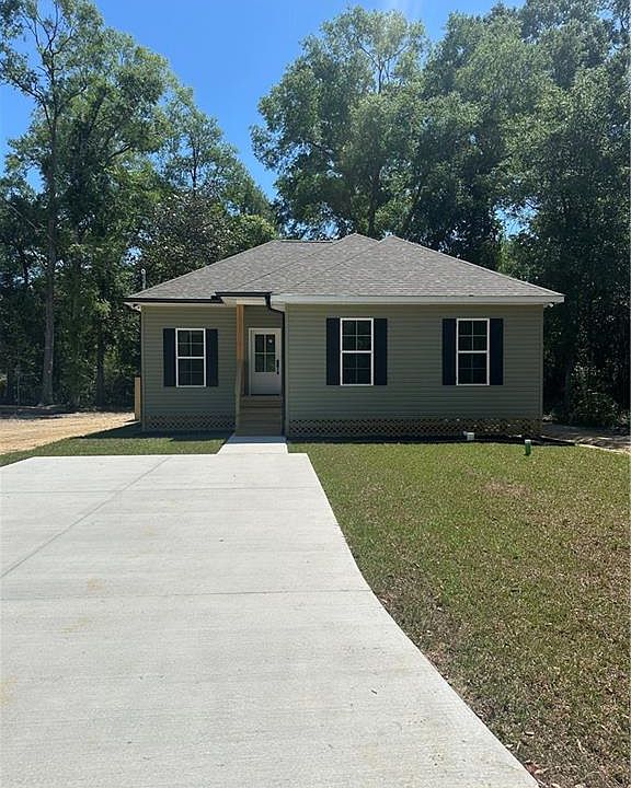 1st image of 61446 Marie Dr