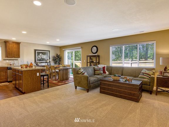 4th image of 7708 Brianna Ct SE #26