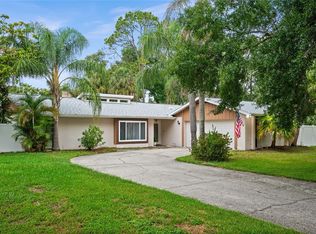 13608 Westshire Dr, Tampa, FL 33618