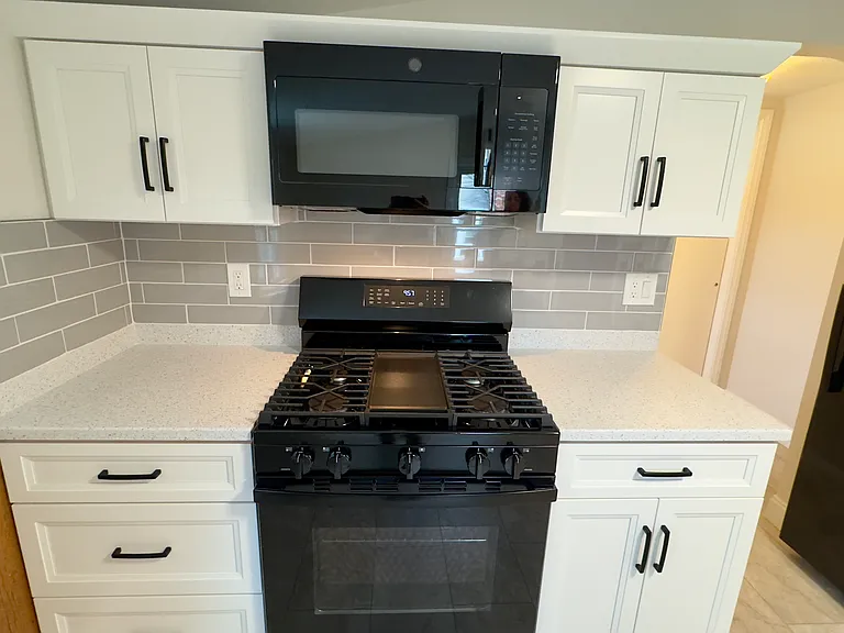 163 Center St #2 — Photo 20