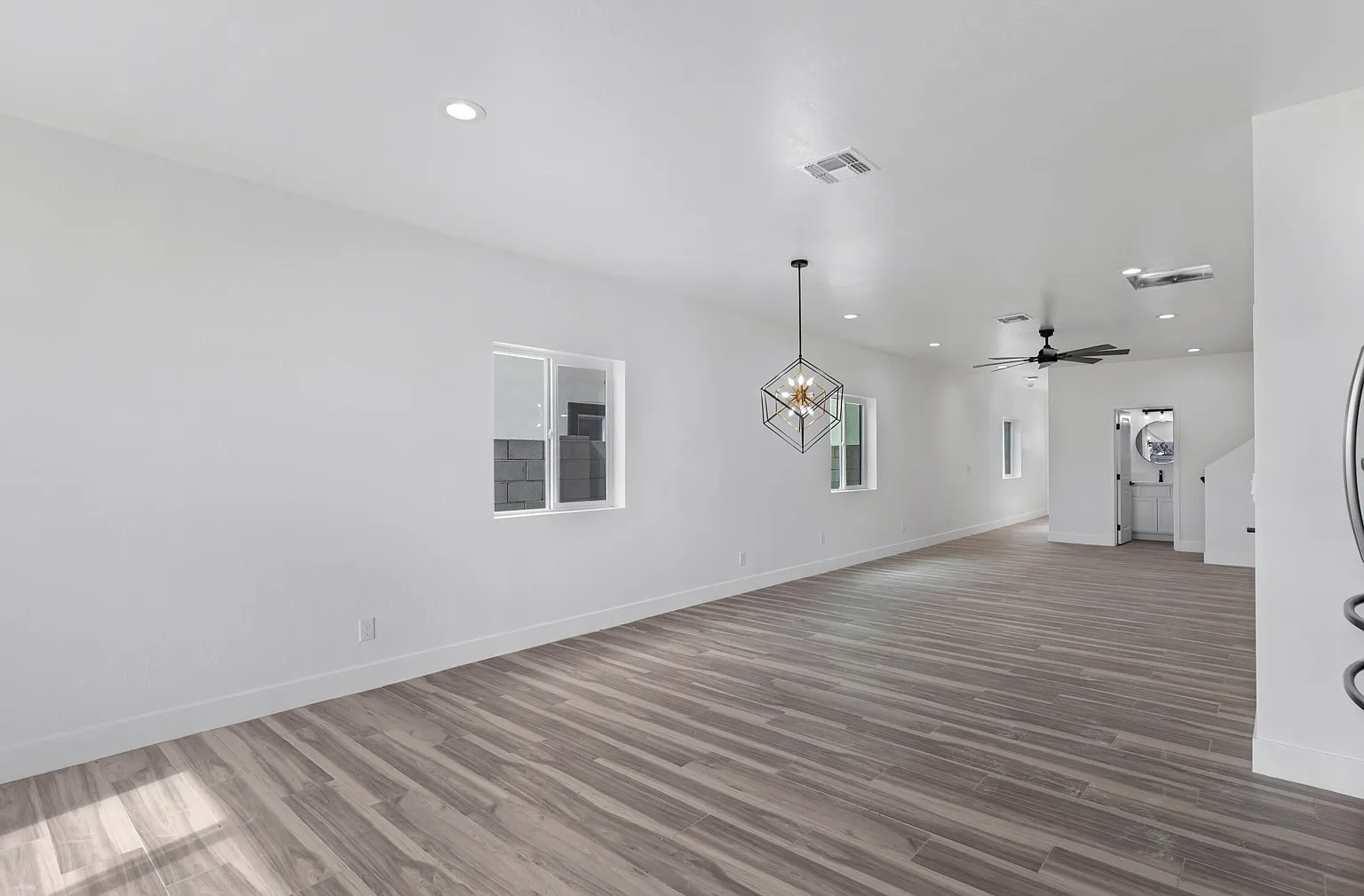 3 bed, 1870 sqft, $2,250 — Photo 2