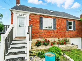 617 Dottie Ct, Cincinnati, OH 45215
