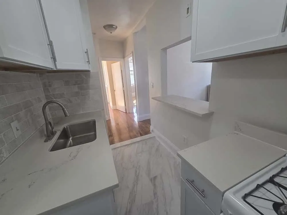 2 bed, 604 sqft, $3,150 — Photo 4