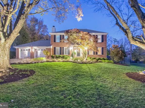 10504 Cowberry Ct, Vienna, VA 22182