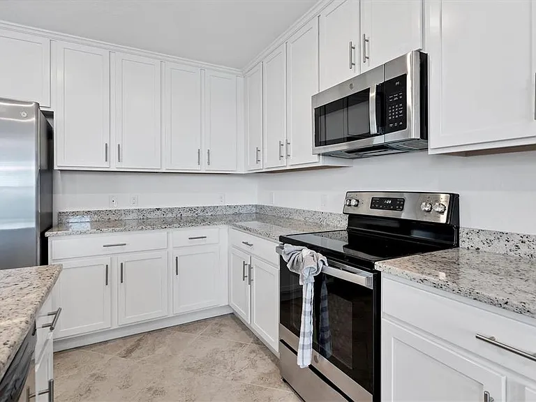 14071 Heritage Landing Blvd #316 — Photo 12