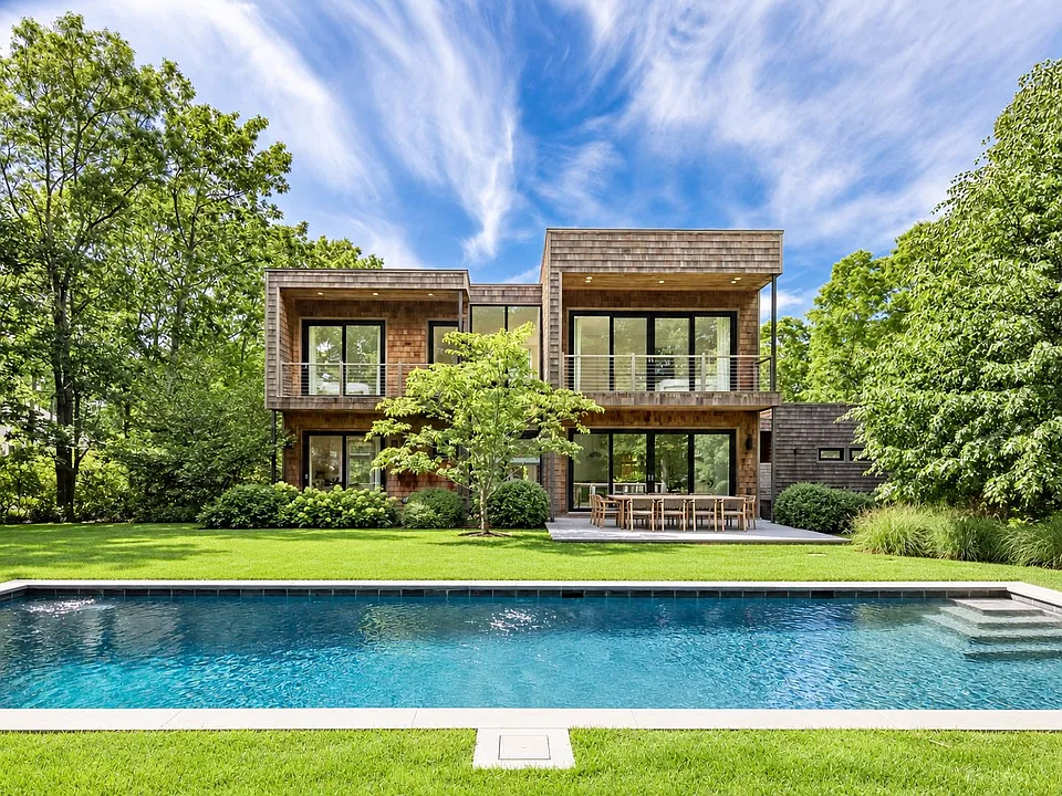 32 Highview Dr