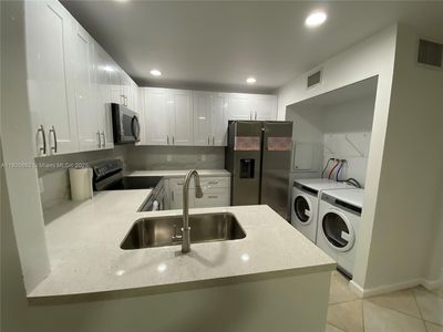 3524 Gardens East Dr APT B, Palm Beach Gardens, FL, 33410
