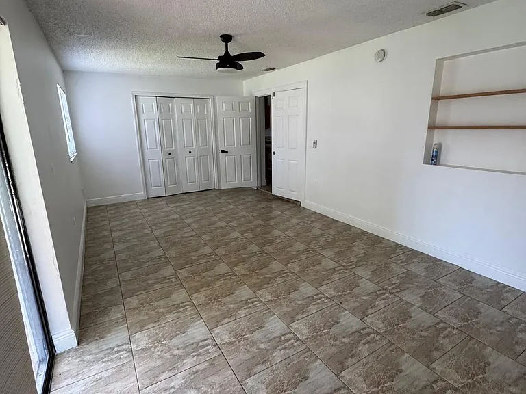531 Wigman Dr — Photo 17