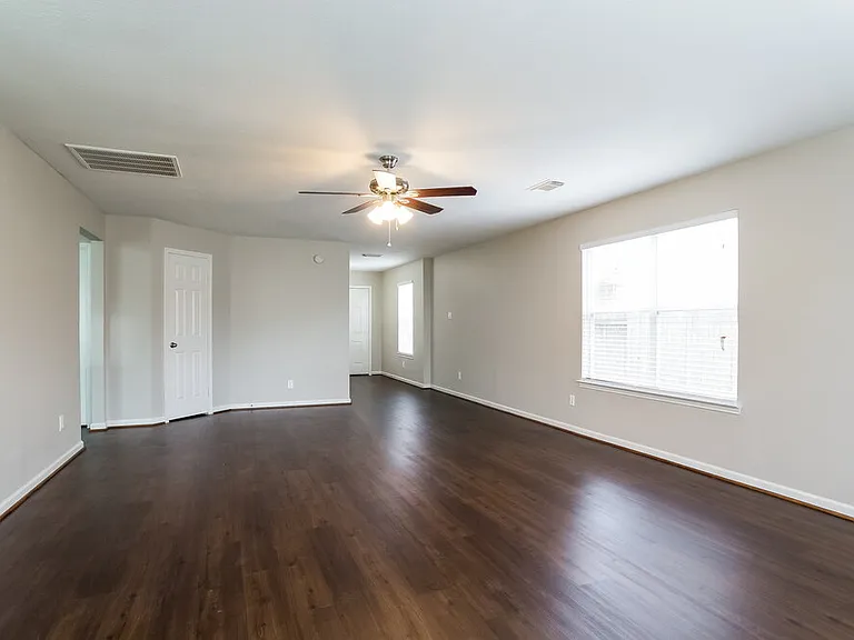 21831 Westfield Ridge Dr — Photo 3