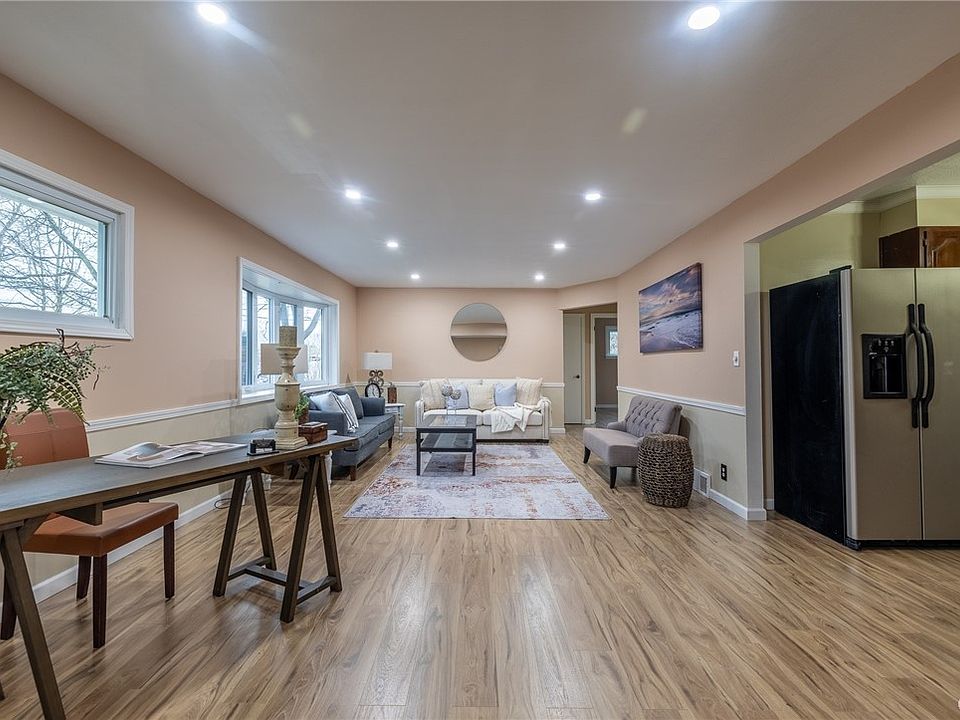 218 Hinsdale Rd, Camillus, NY 13031 Zillow