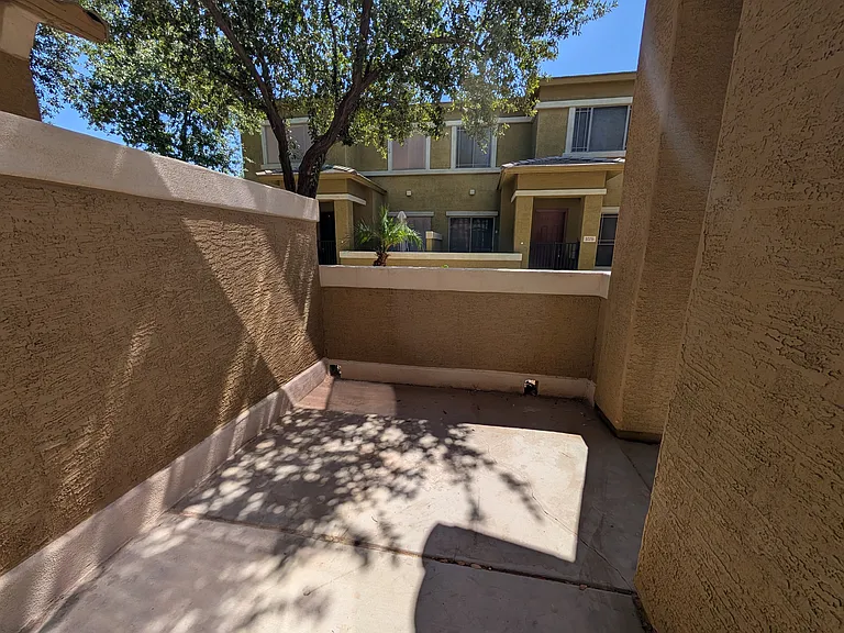 15240 N 142nd Ave #1091 — Photo 30