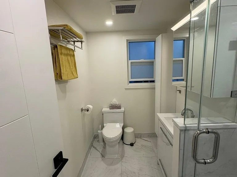5620 Larson Pl — Photo 14