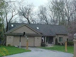 8017 Overpine Dr photo 1