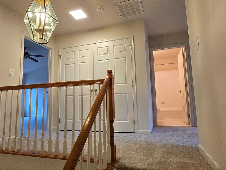 22614 Welborne Manor Sq — Photo 20