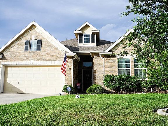 2nd image of 9602 Wincrest Dr