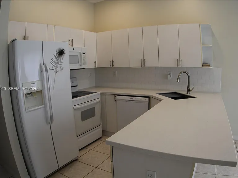 21511 SW 87th Ct #21511 — Photo 15