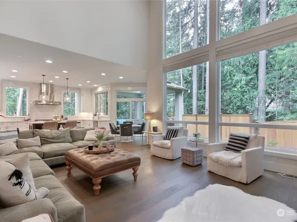26014 SE 36th Street, Sammamish, WA 98075