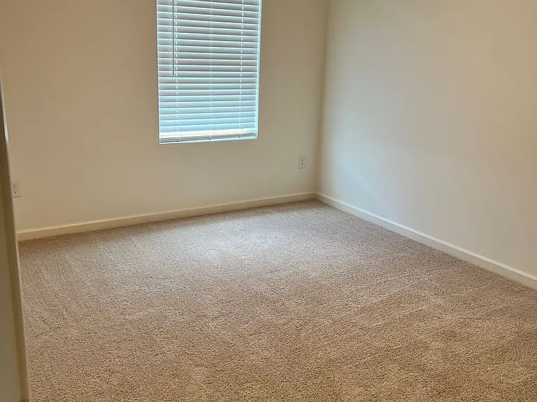 2491 Sky Dr — Photo 10