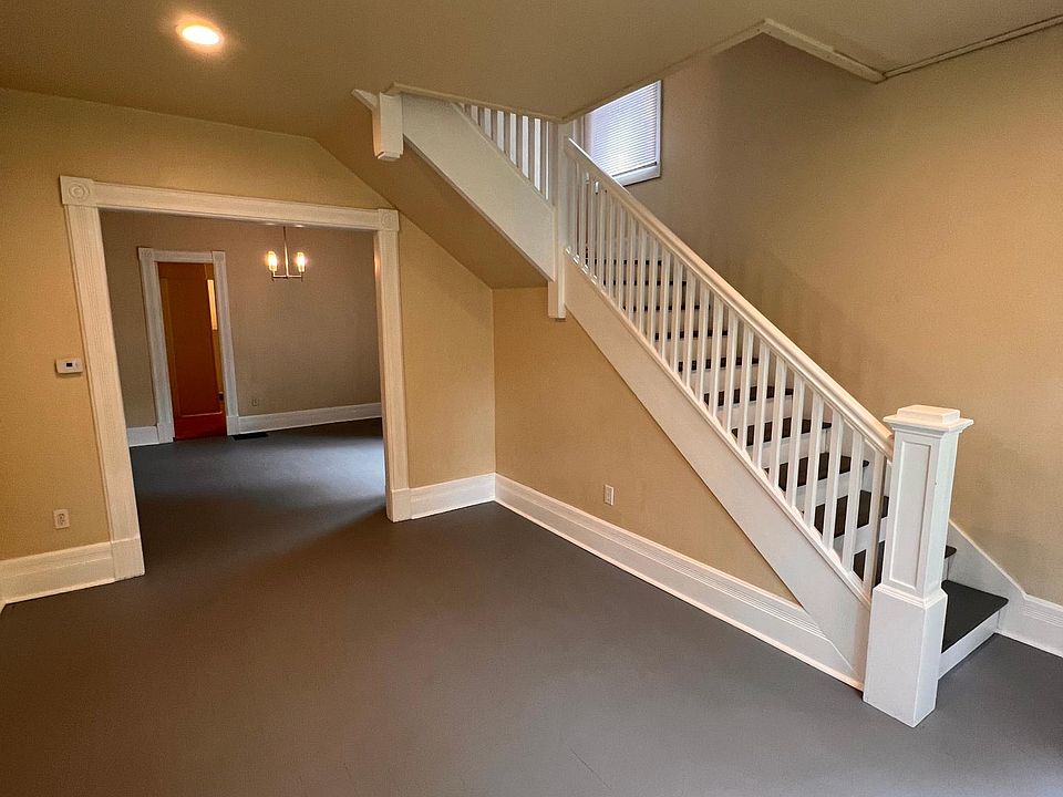 905 N Main St 905, Fostoria, OH 44830 Zillow